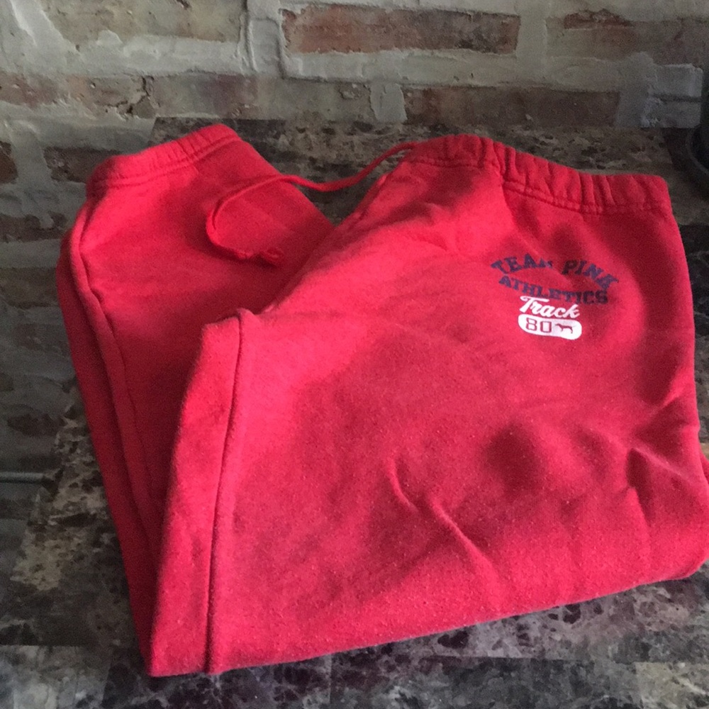 VS Pink Capri sweatpants